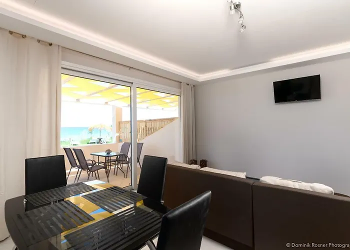 Seashore Stream Suites